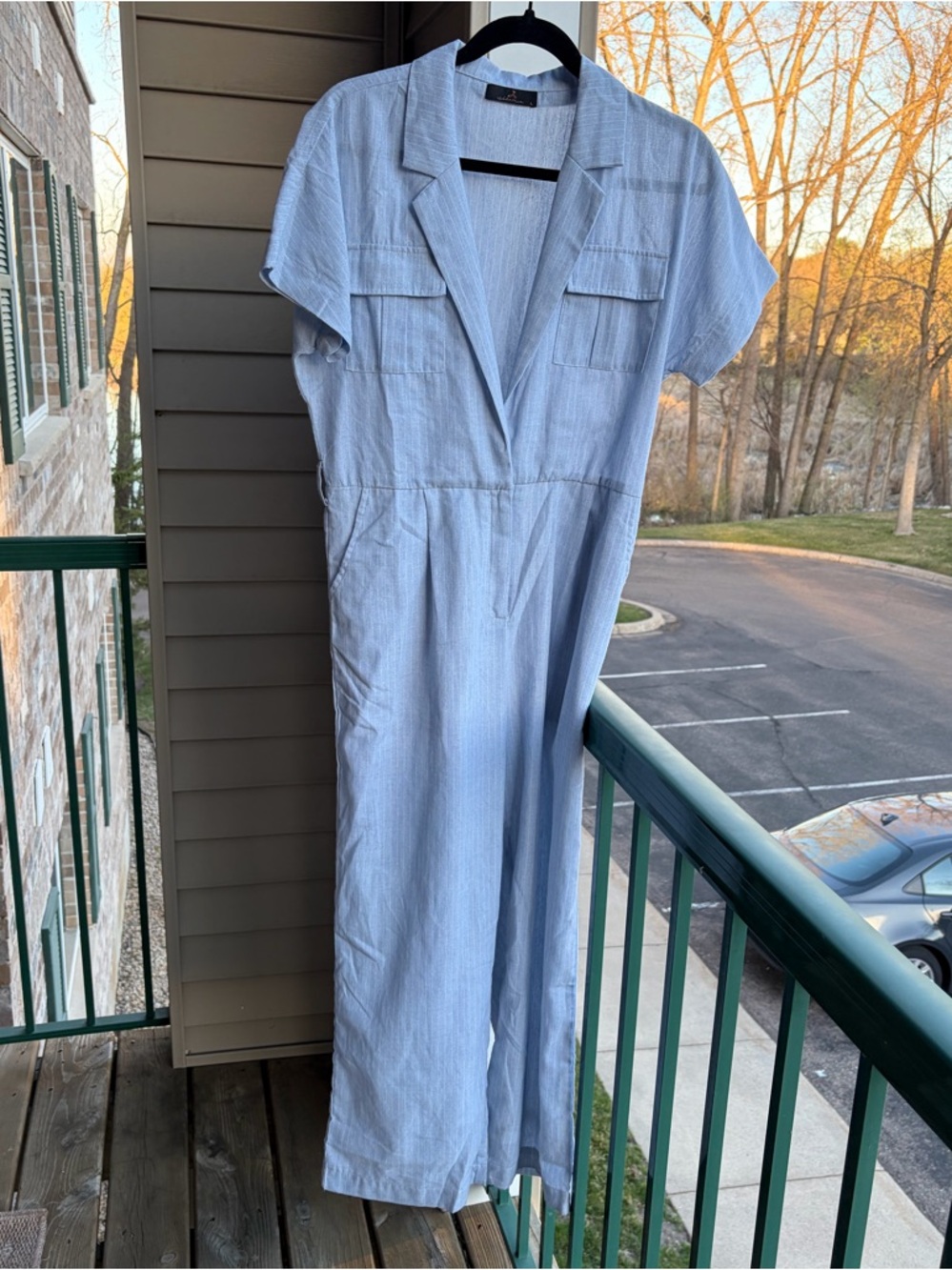 ππ¦Alani Light Blue Linen Blend Jumpsuit NWOT Size L Wide Leg Romper Collared - Picture 3 of 16